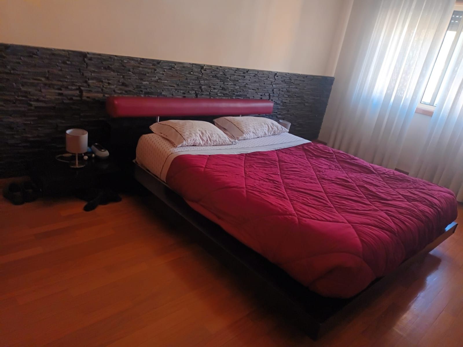 Vendo cama de casal
