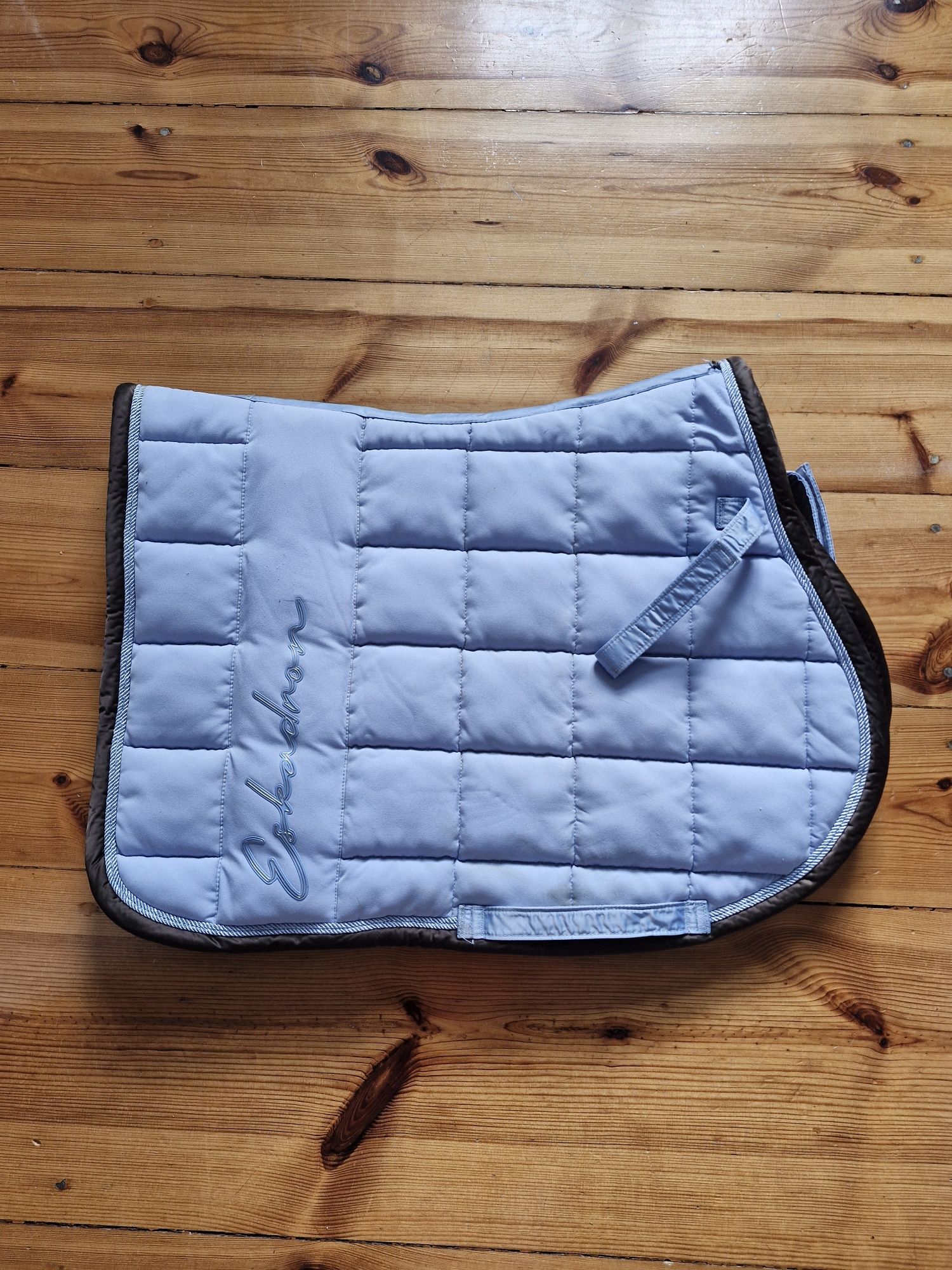 eskadron big square sky blue full vs
