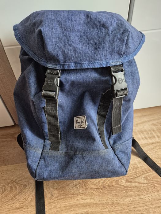 Granatowy plecak Herschel