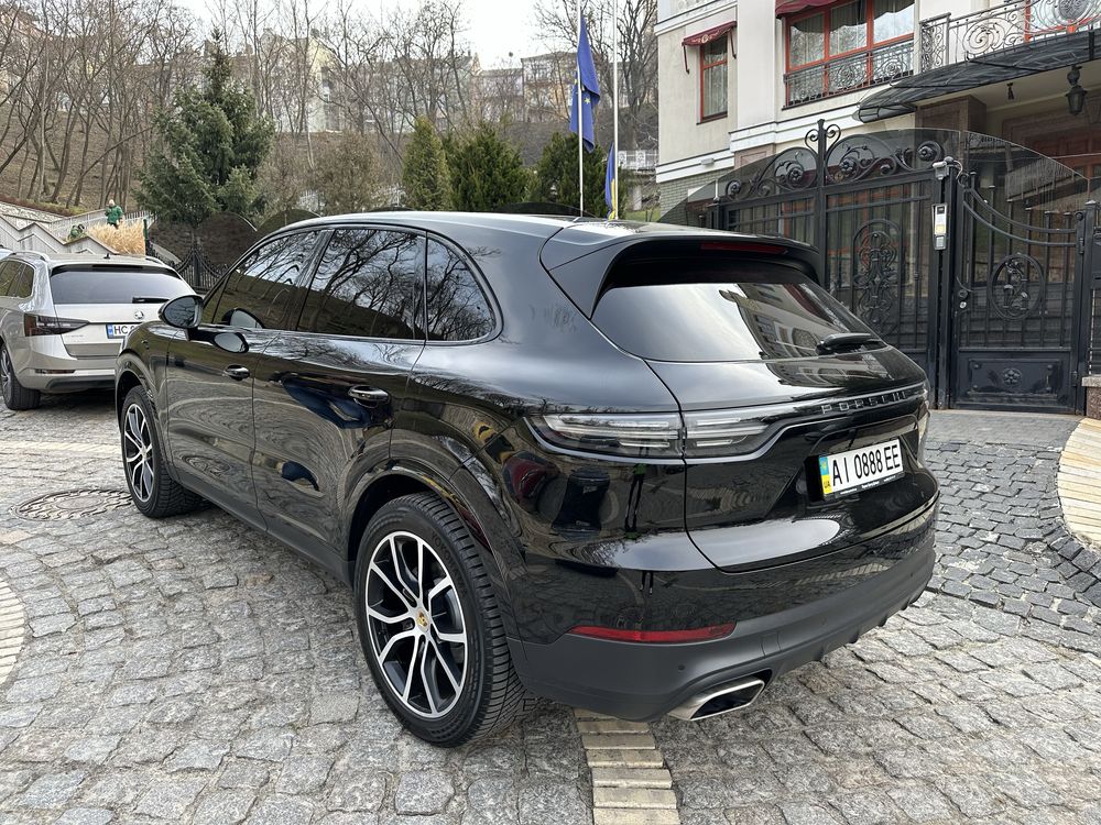 Продаж Porsche Cayenne 2019року, можливий обмін на нерухомість в Києві
