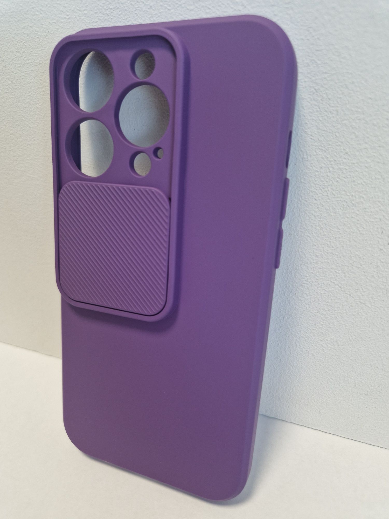 Camshield Soft do Iphone 14 Pro Fioletowy