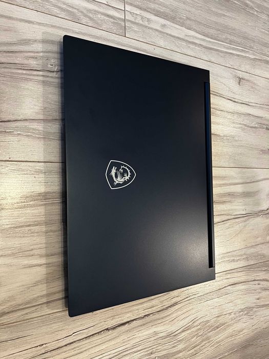 Laptop MSI Stealth 16 AI Studio UHD+, 120Hz, 4070