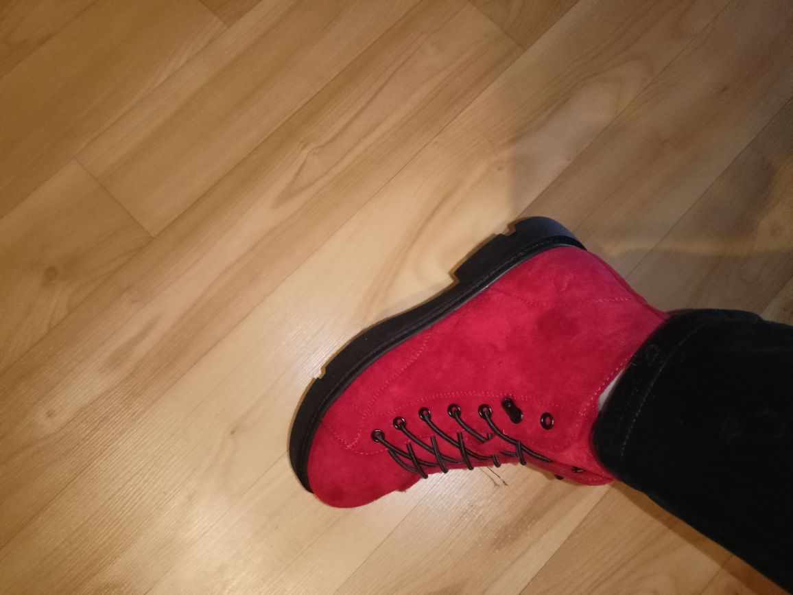 Новые ботинки зимние
