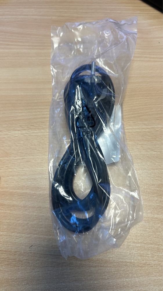 Kabel zasilajacy do komputera/drukartki itp / IEC 320 C13 żeńskie