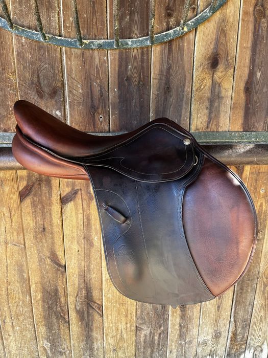 Siodło Pessoa Legacy brązowe na wełnie 17”