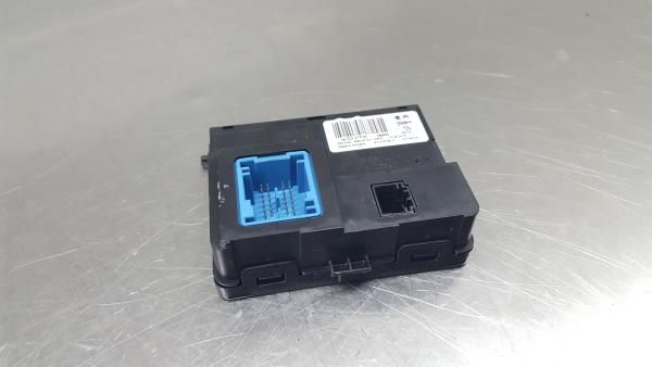 Módulo confort PEUGEOT 3008 II (M_)