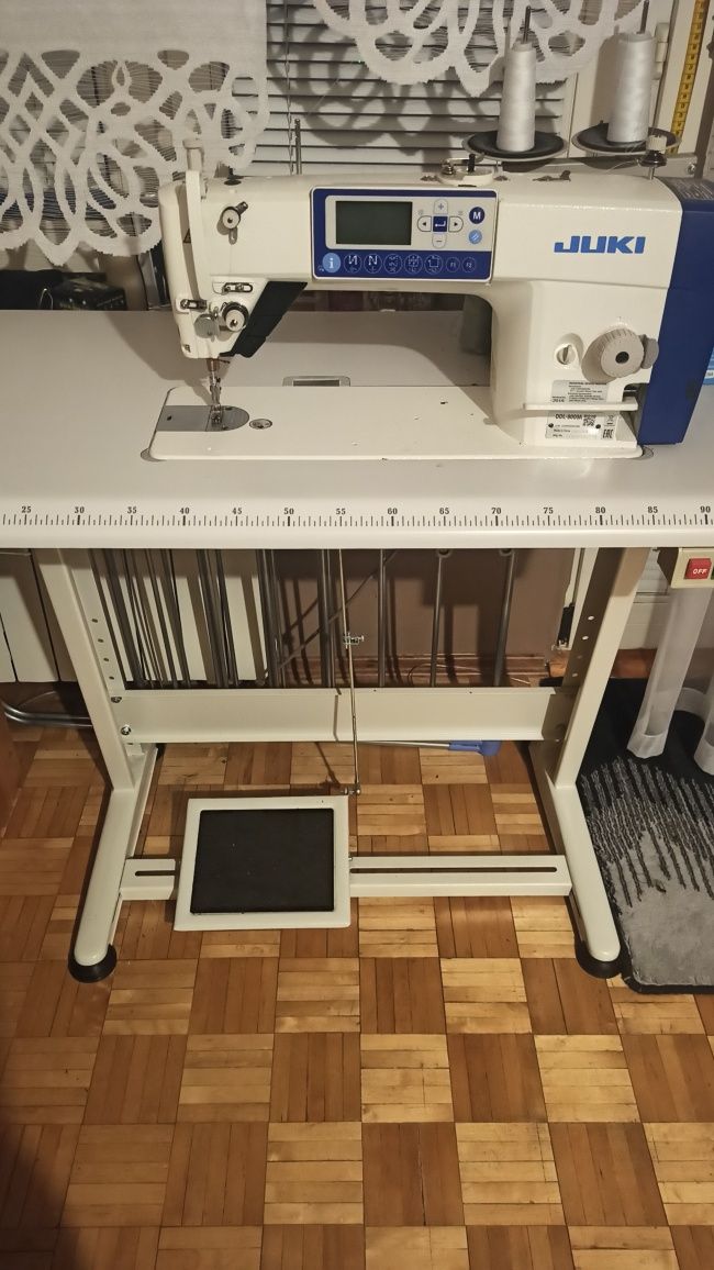 Przemysłowa JUKI DDL8000A
