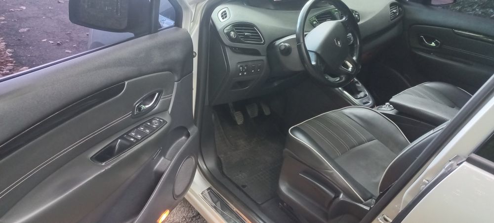 Renault Grand Scenic III 2013р