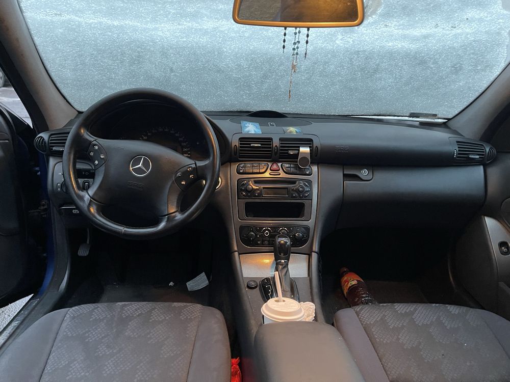 Mercedes c200 benzyna gaz