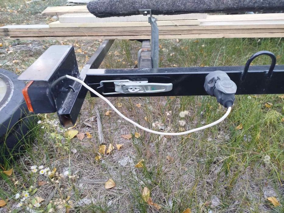 Лодочний причеп продам