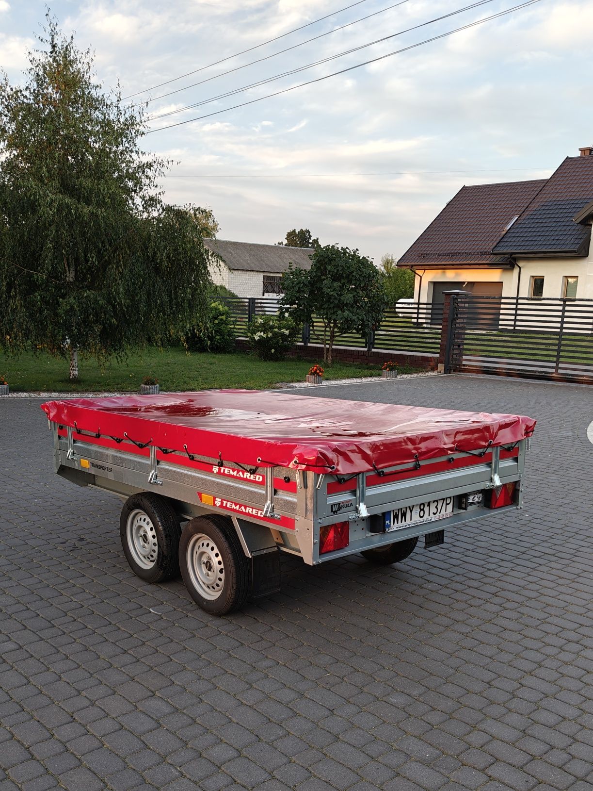 Przyczepka samochodwa TEMARED TRANSPORTER 254 x 151