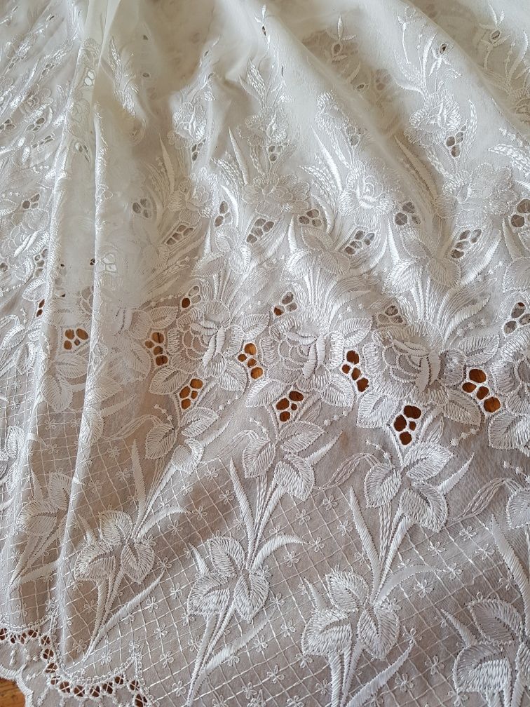 Firany 2 szt,  piękne z gipiurą