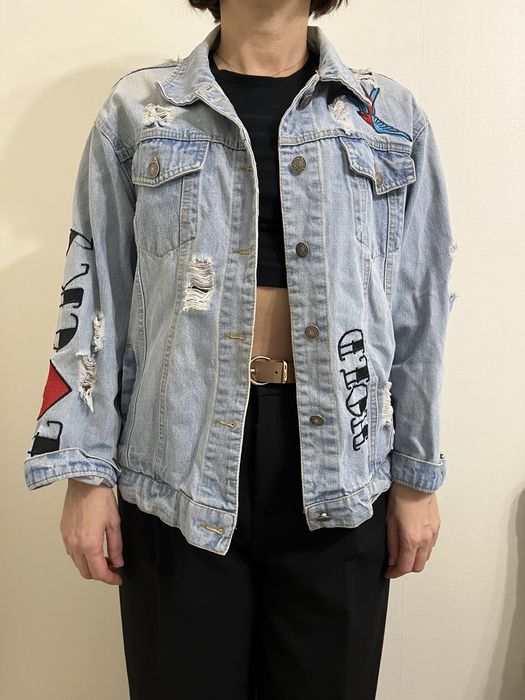 Продам жіночий джинсовий піджак