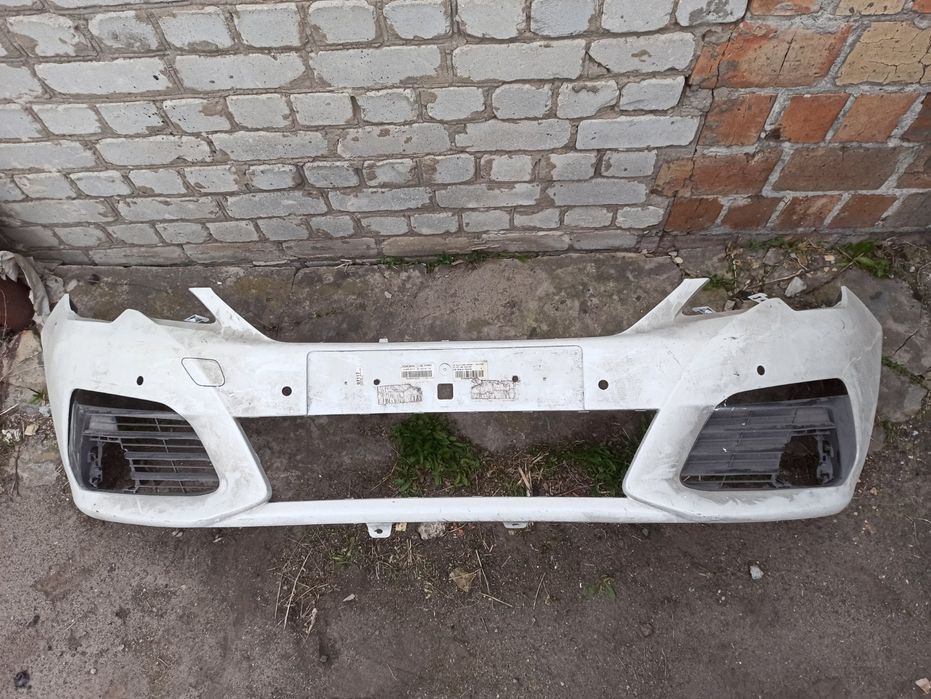 Бампер передній пежо Peugeot 308 т9 рестайлинг