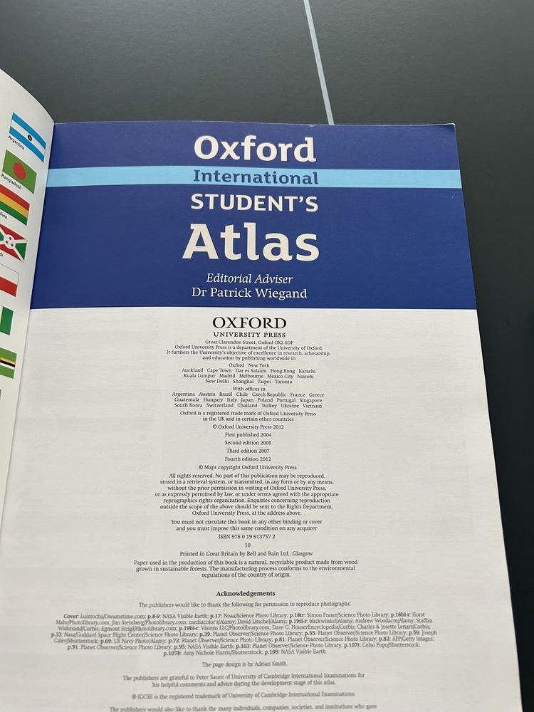 Oxford international atlas