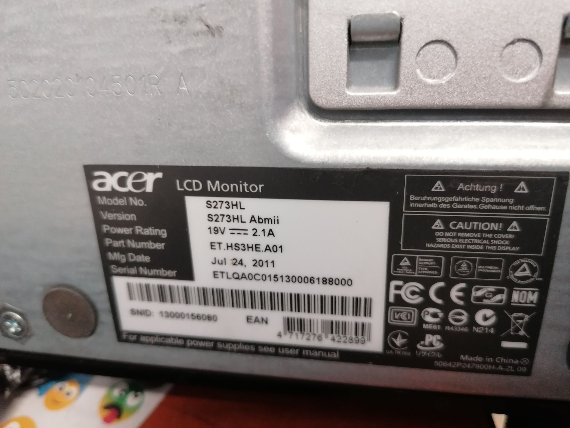 Super cienki monitor Acer 27 cali