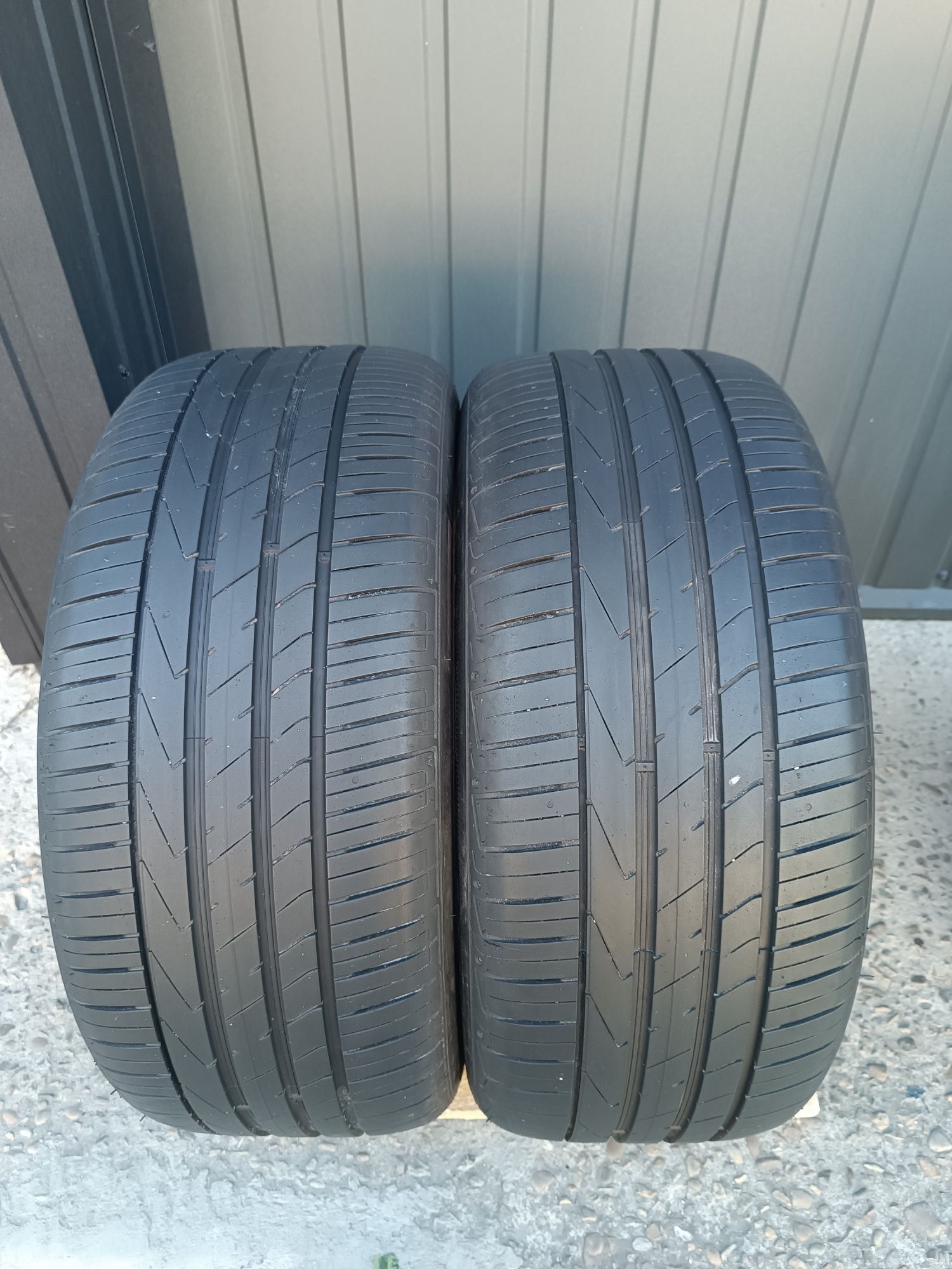 Літні шини 255/55/18 105W SUV Hankook Ventus S1 evo2