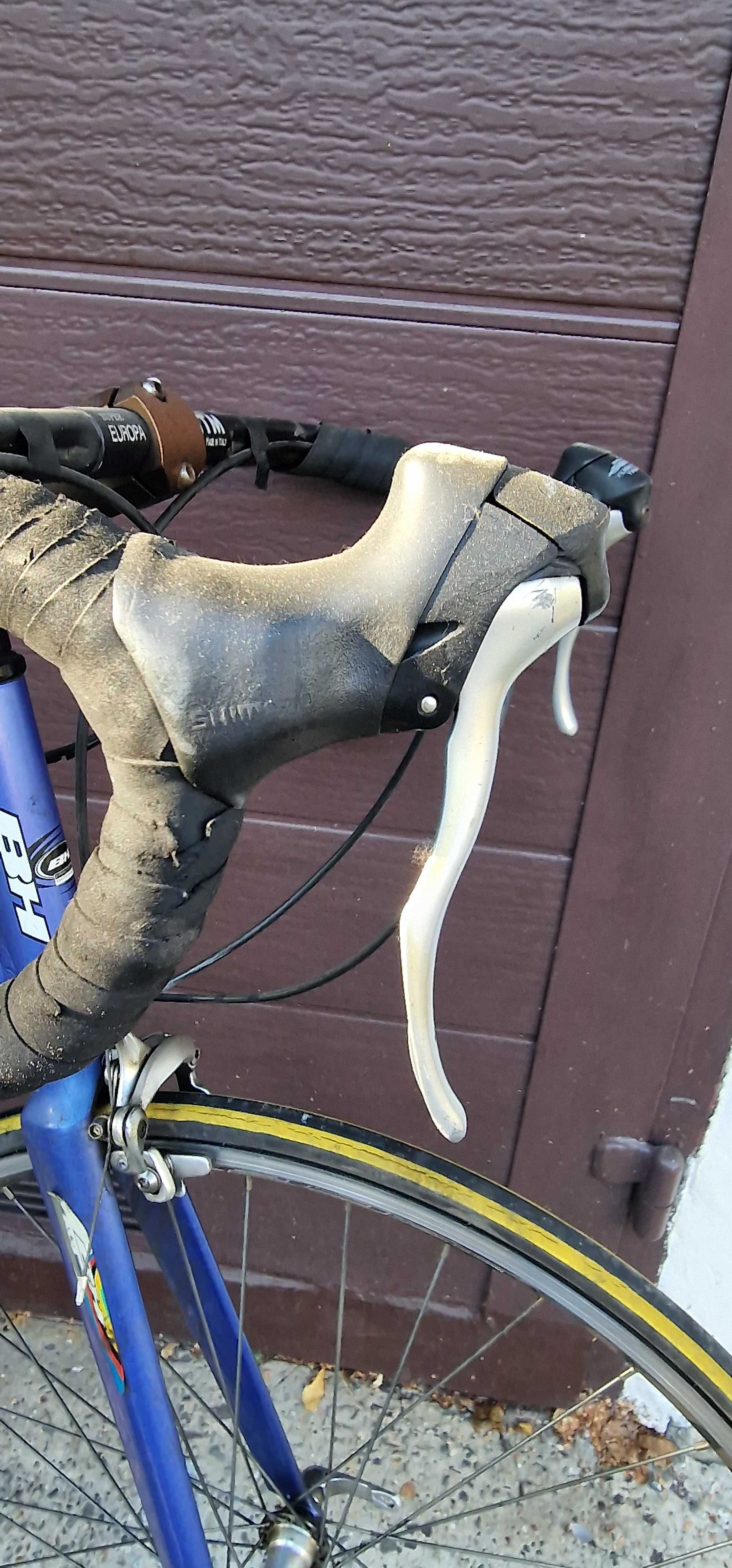 Rower szosowy firmy BH, Napęd shimano sora