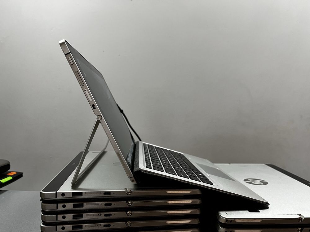 Сенсорний ноутбук HP Elite X2 1012 G1
