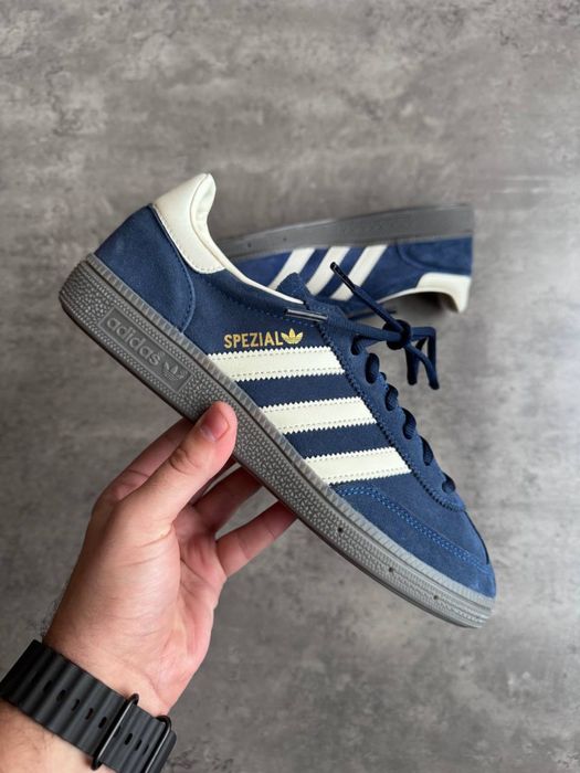 Кросівки Adidas Spezial / 41 , 46
