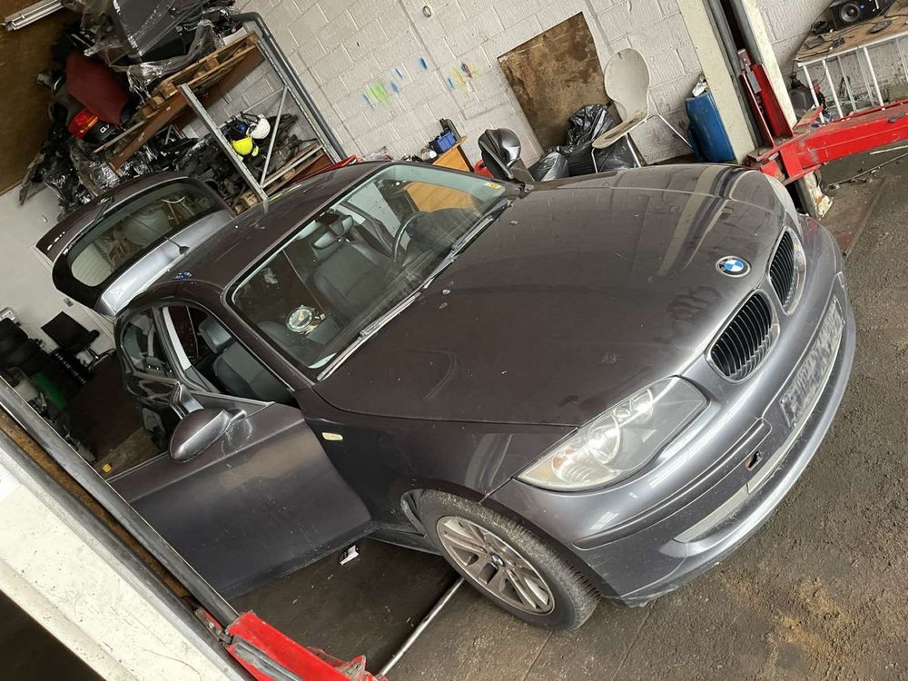 Ляда кришка багажника BMW e81 e87 1 одиничка бмв е 81 е 87 крышка кляп
