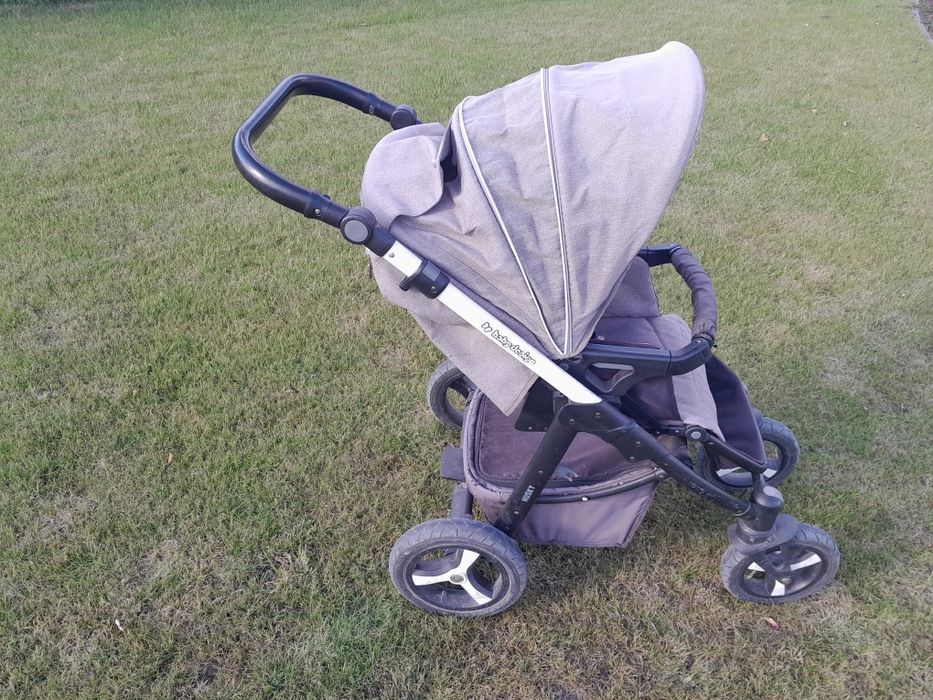 Wózek dziecięcy 2 w 1  Baby Design  spacerówka i gondola