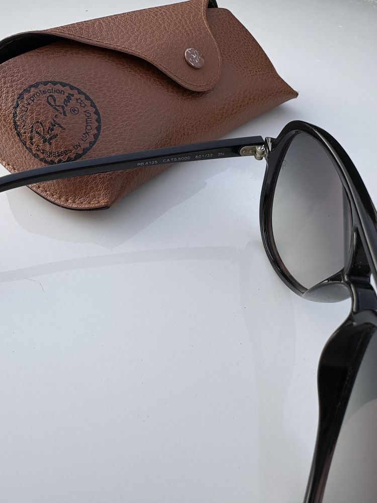 Okulary przeciwsłoneczne Ray-Ban Cats 5000 Classic