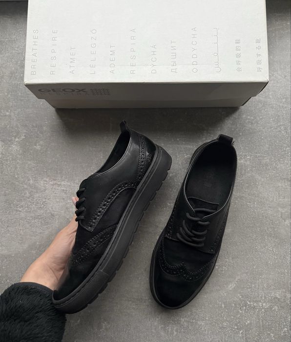 туфлі лофери класичні лакові  Geox