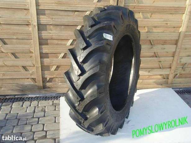 Opona rolnicza 12.4-28 12.4R28 320/85r28 360/70r28 URSUS C330 BKT gwar