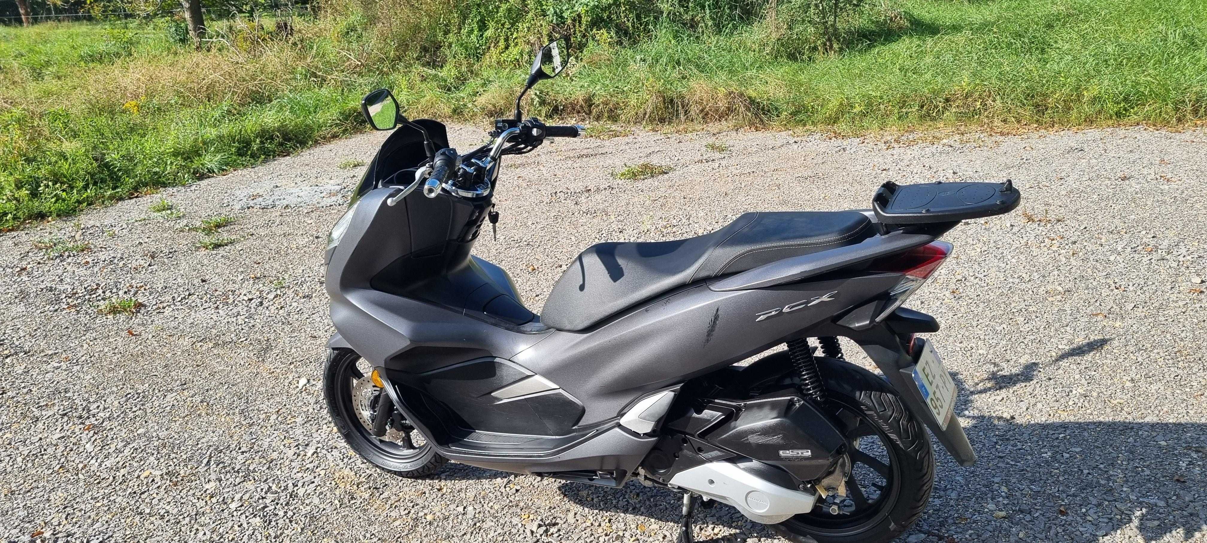 Honda PCX okazja 2018r 16tys km KS.SERWISOWA