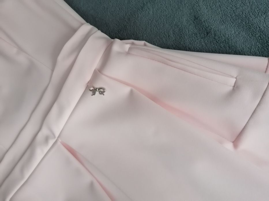 Sukienka pudrowy róż, roz. 36