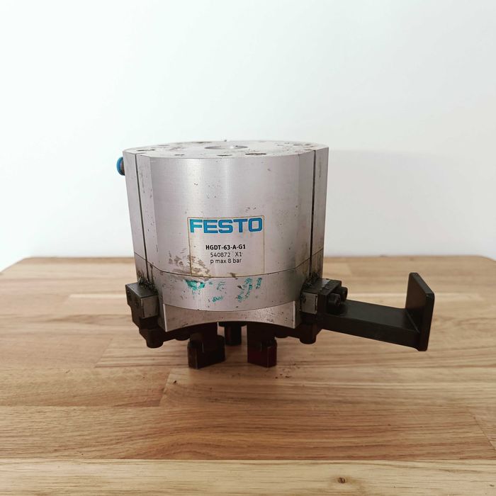 Chwytak FESTO trójszczękowy HGDT-63-A-F-G1