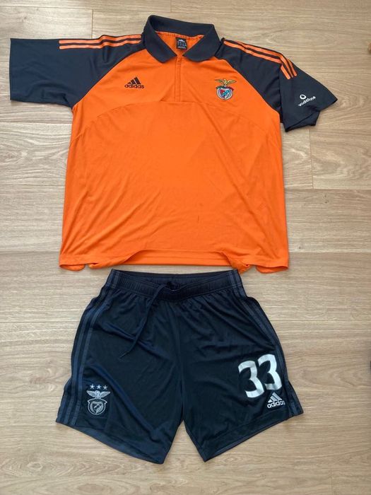 Camisola t-shirt calções usados SL Benfica