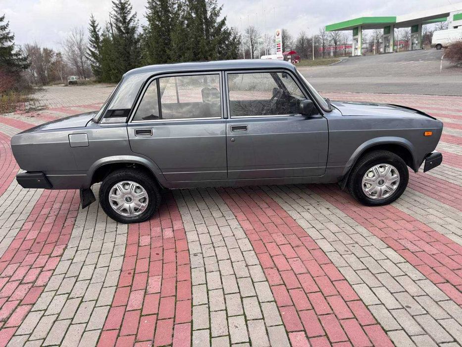 ВАЗ / Lada 2107 2007 1.6 Инжектор Мкпп-5 ! Переоформление !