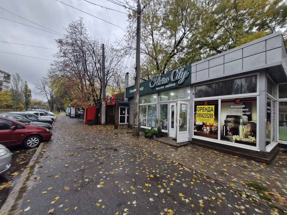 Здається приміщення на Правому березі