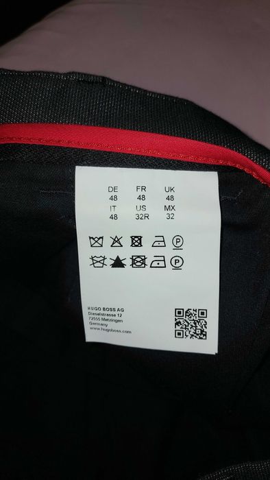 с QR-кодом 48 HUGO BOSS без стрелок брюки штаны