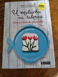 Książka kucharska" u maluszka na talerzu"