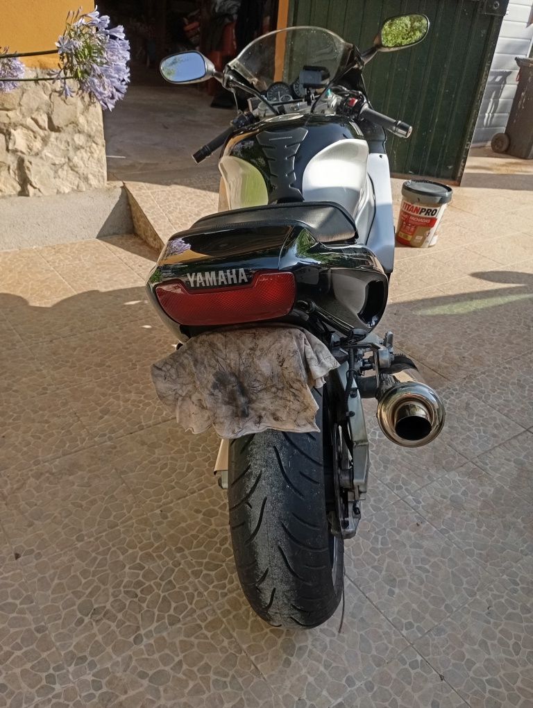 YZF 1000 Thunderace