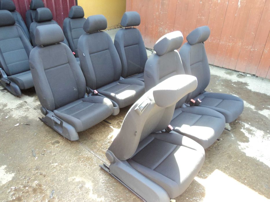 НА БУСИ Cидения Cидіння 3-6-7-8 шт Мастер Мовано Форд  Фиат Пежо