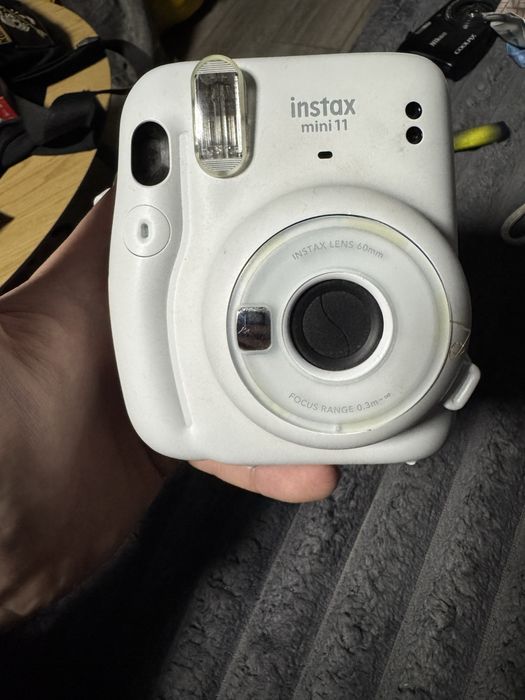 Камера миттєвого друку fujifilm instax mini 11