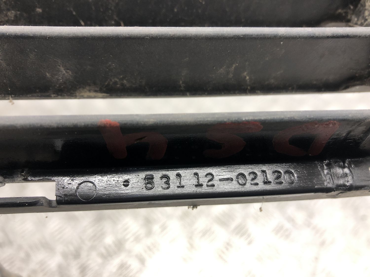 Решетка переднего бампера 5311202120 для Toyota Corolla E14/E15 2006-2