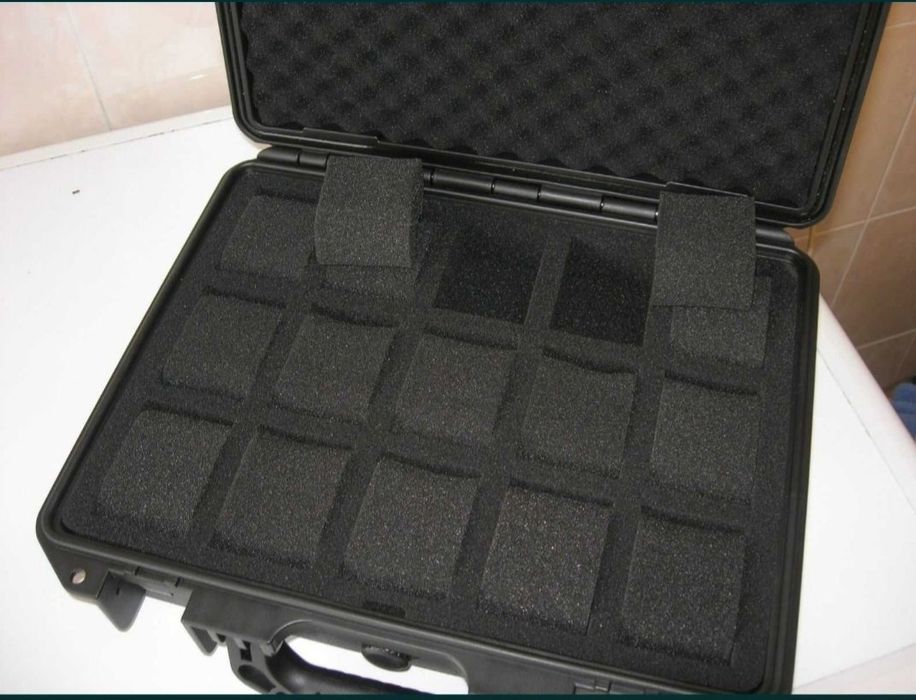 Mala Anti Choque 15 Relógios Seiko Omega Breitling Longines Tissot Iwc