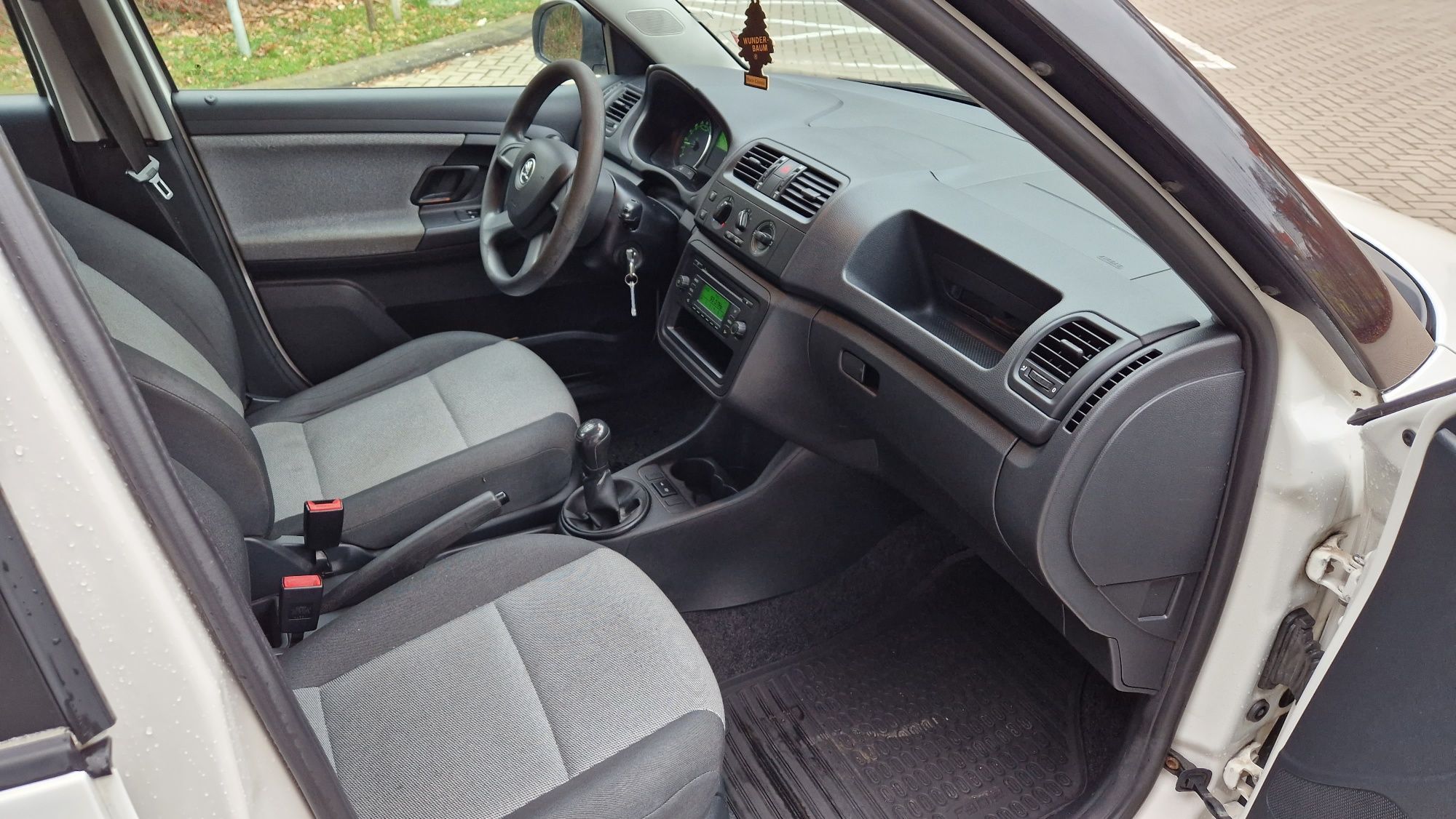 Skoda Fabia 1.6 tdi Super Stan