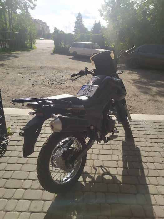 Продам шенерай 200