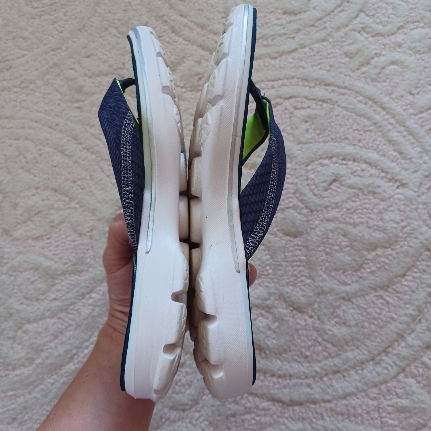 Klapki Skechers Goga mat ultralekkie jak nowe 38/25 cm/-70%  ceny