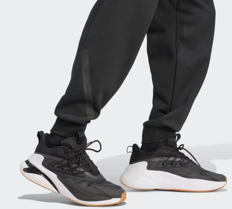 Новий спортивний костюм Адідас / Adidas Z.N.E Original