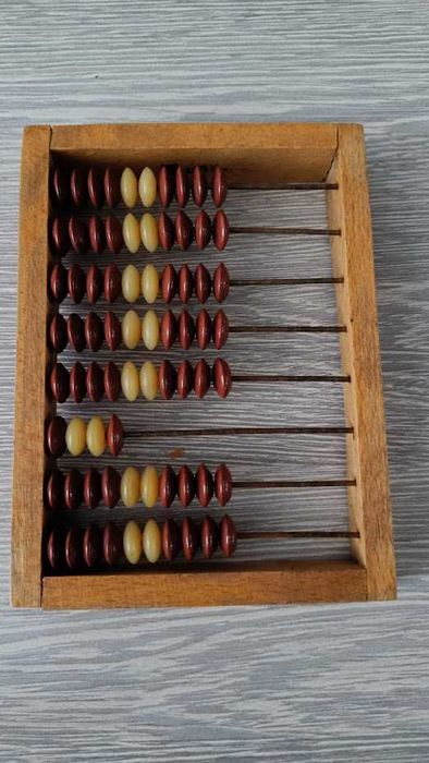 Продам счеты детские деревянные