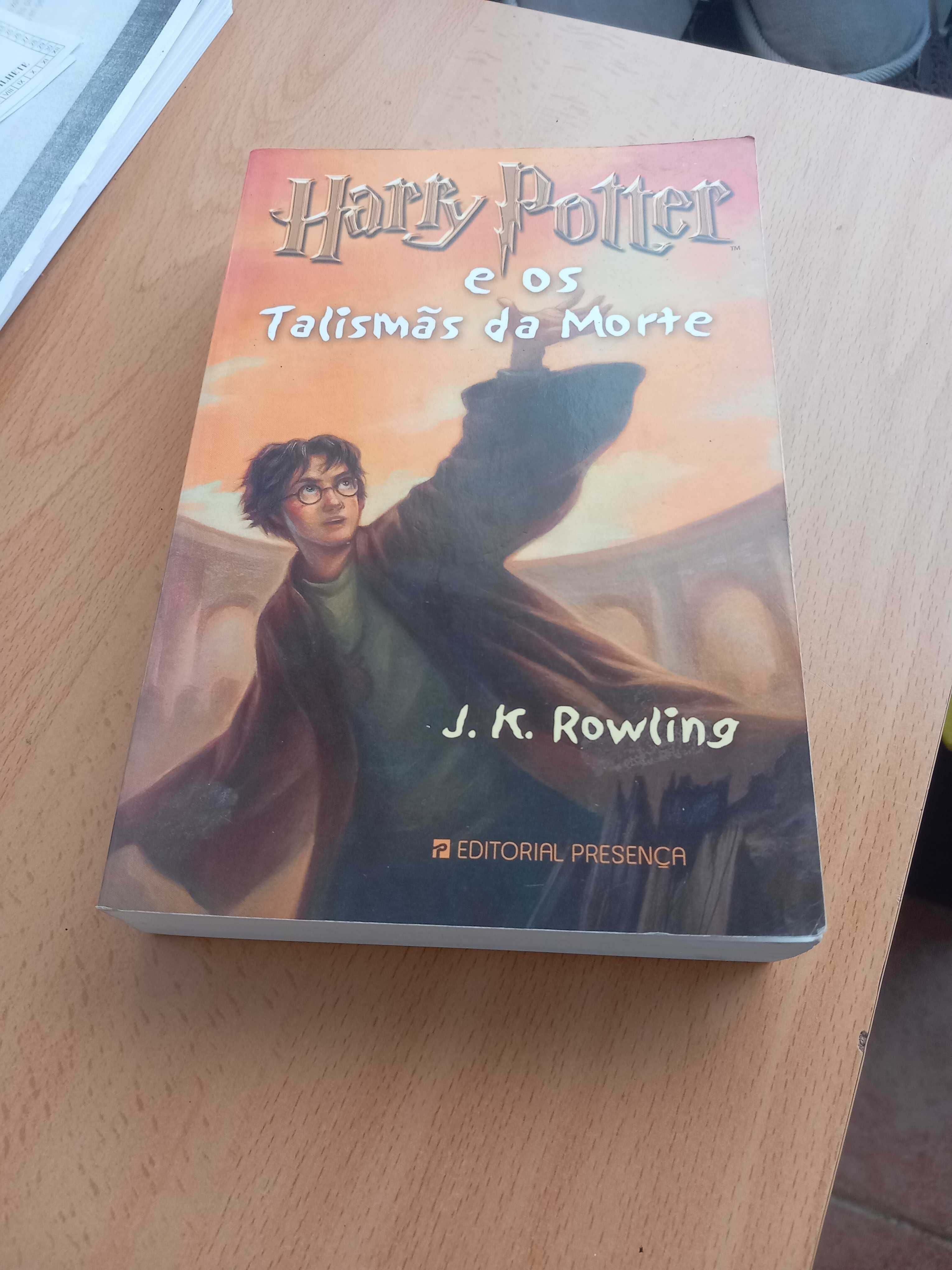 LIVRO Harry Potter e os Talismãs da Morte - 1ª EDIÇÃO JK Rowling