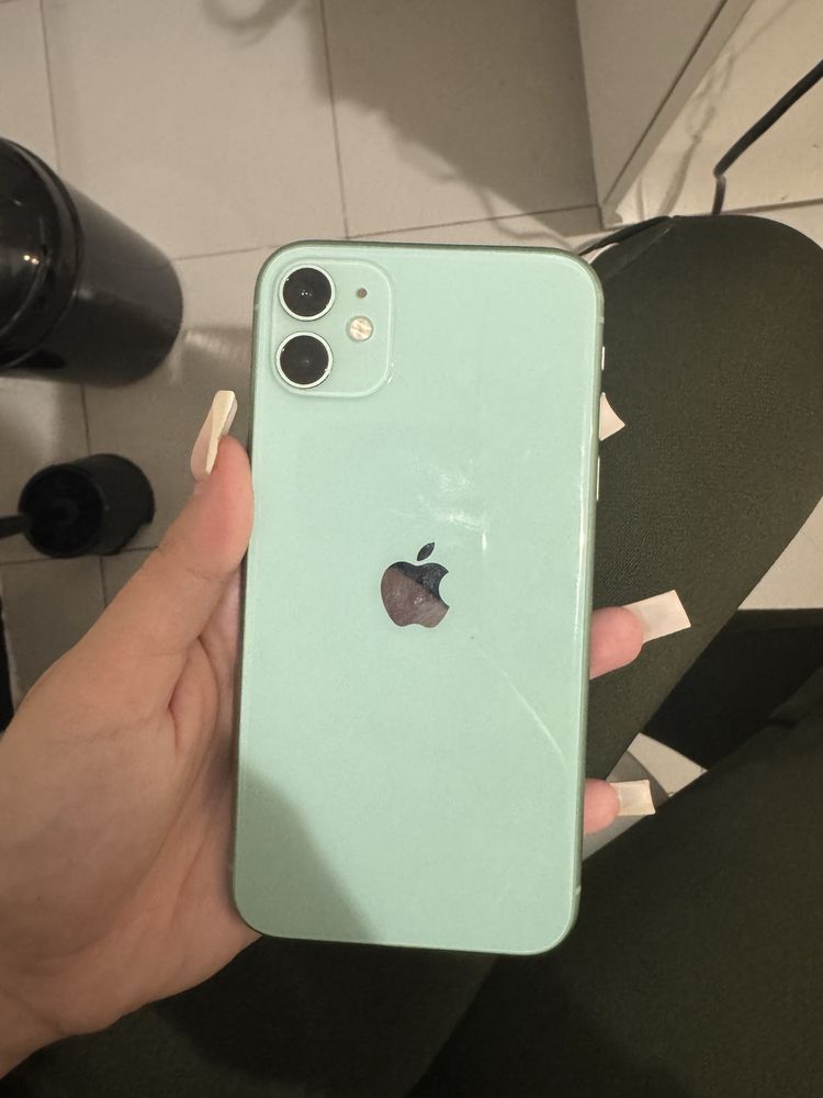 Iphone 11 plus bloqueado