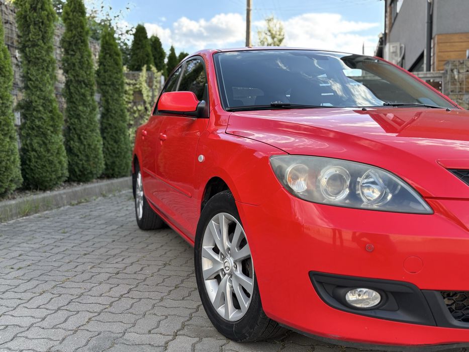 Mazda 3     1.6 газ/бензин